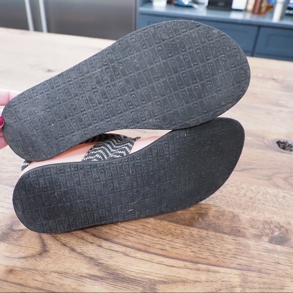 Sanuk sz 8 yoga sling sandal black white chevron - Picture 7 of 8